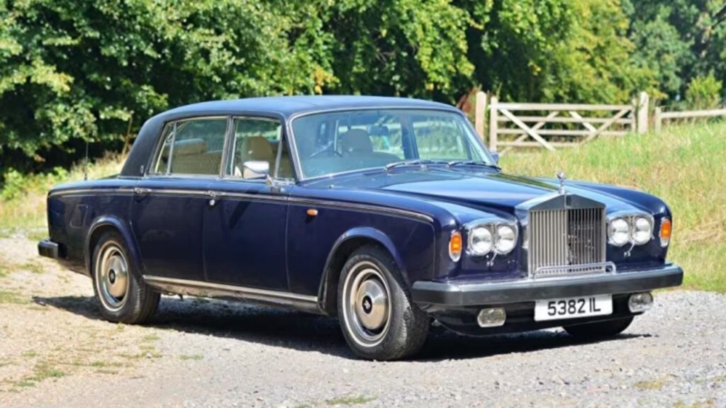 Rolls-Royce Silver Wraith – The Enduring Refinement by a Iconic Brand